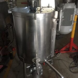 Tangki Mixer Stainless (Cylinder Vertical)